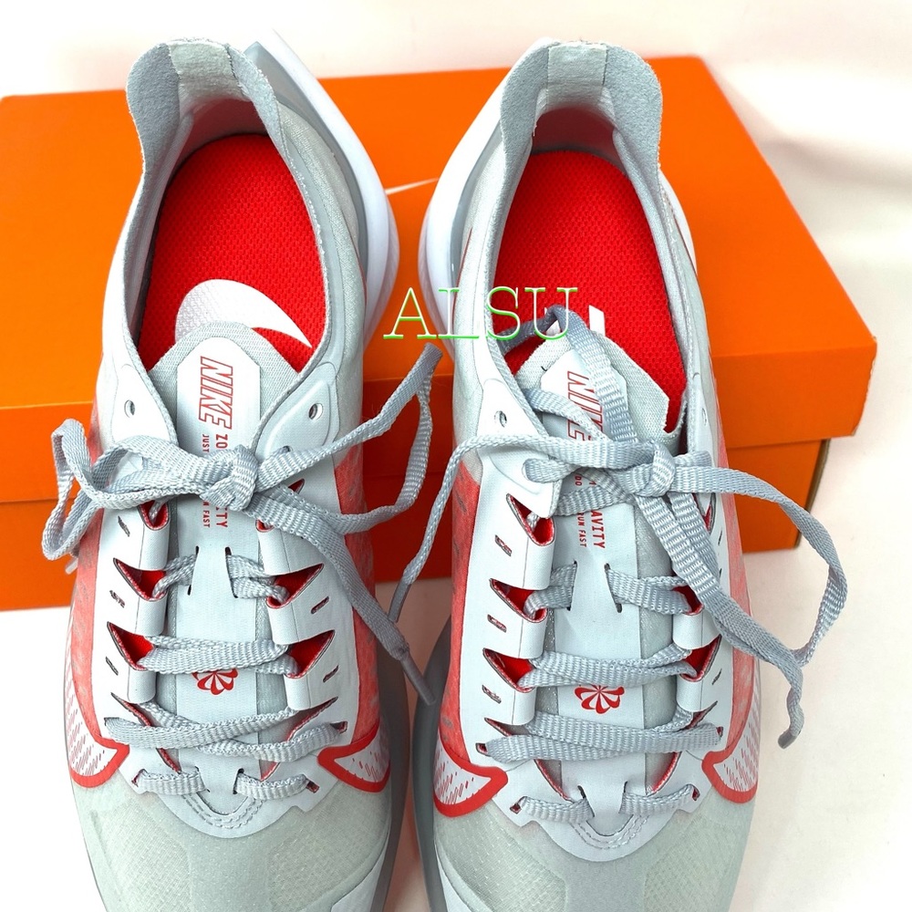 Nike Zoom Gravity Pure Platinum Women’s Sneakers - Picture 6 of 10